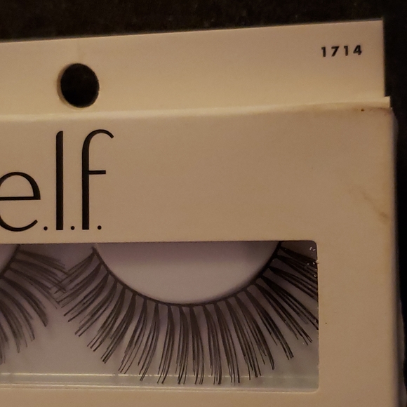 Elf Lashes 1714 - Picture 3 of 4